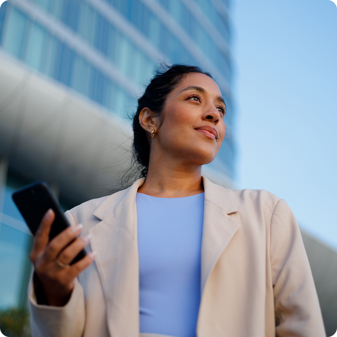lawyer-checking-attorney-answering-service-app-on-mobile