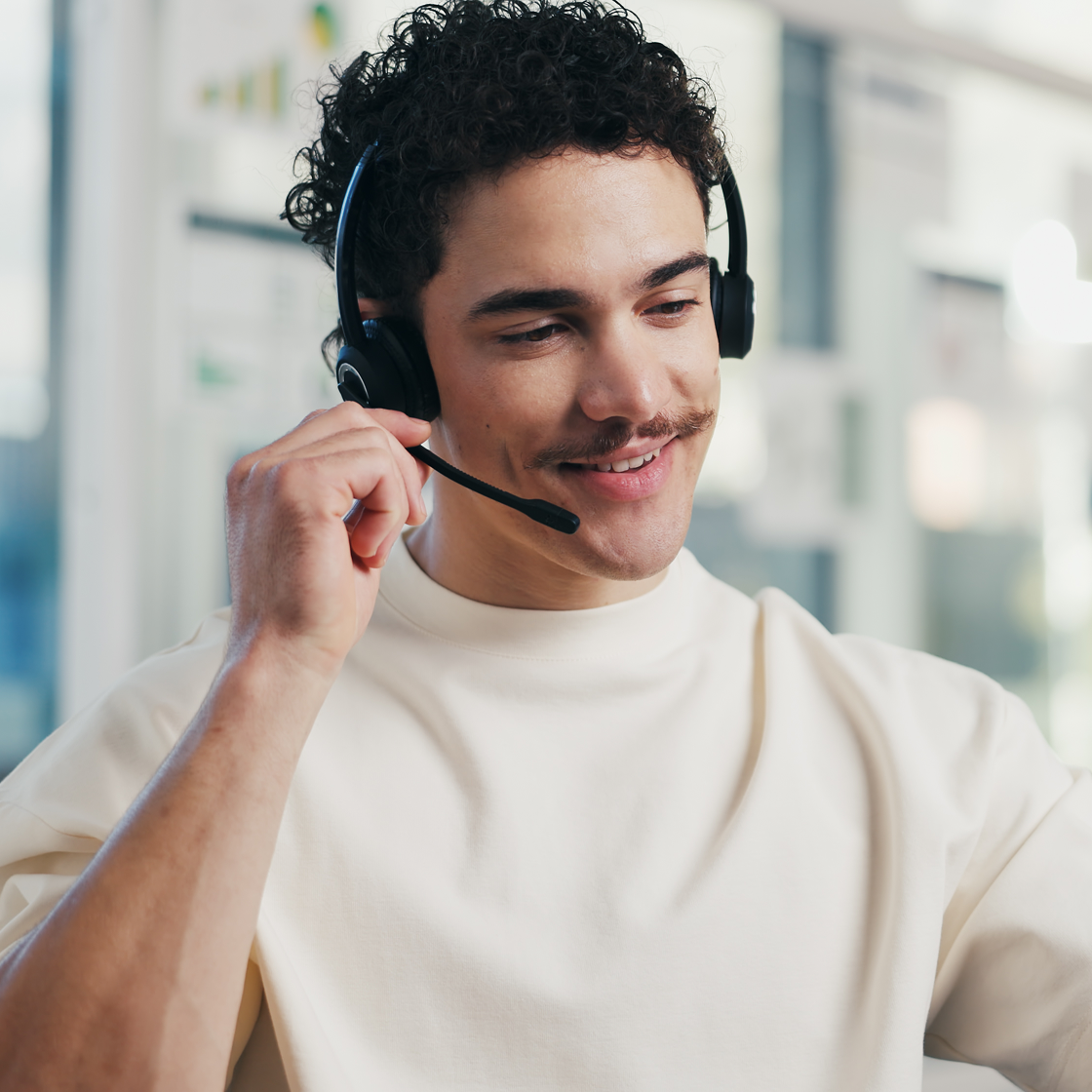 young-male-attorney-providing-direct-phone-answering